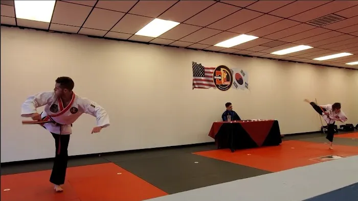 Dynamic Leaders Martial Arts Picture 8