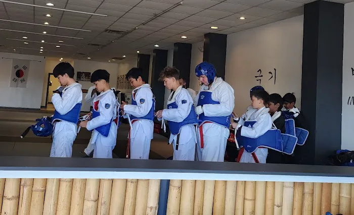 Legacy Taekwondo Picture 3