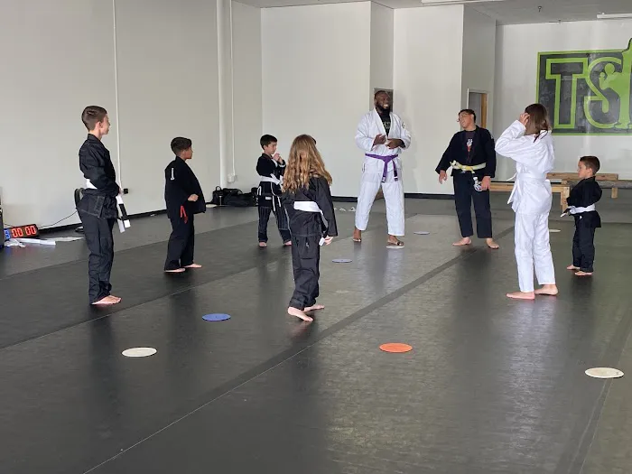 HIGHLAND YUKON Picture 6