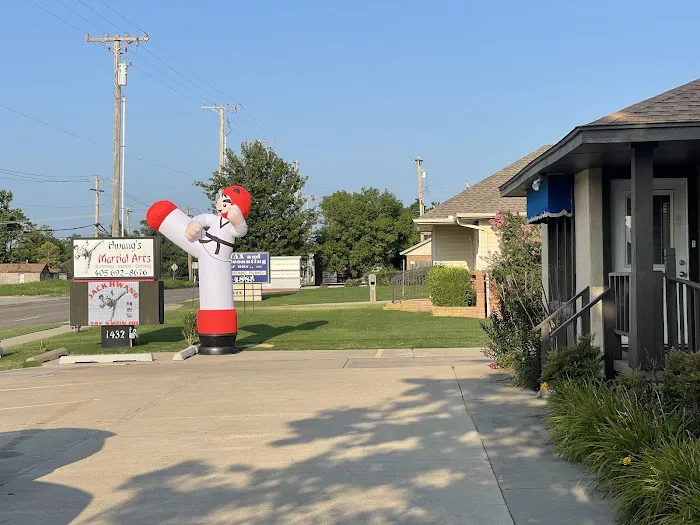 Jack Hwang's Martial Arts Picture 1