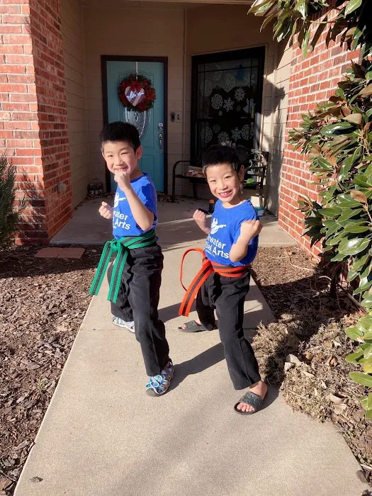 Family Martial Arts Picture 10