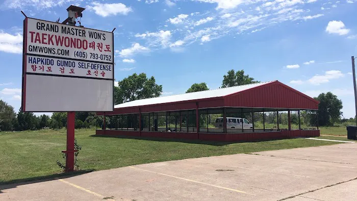 Grand Master Won's Taekwondo Picture 5