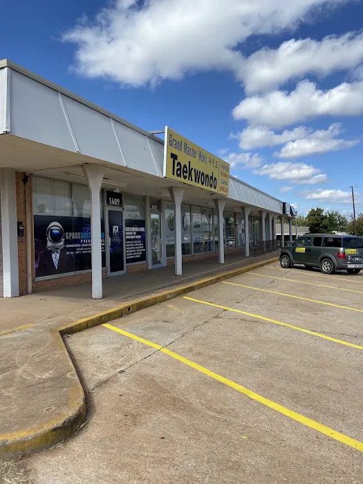 Grand Master Won's Taekwondo Picture 1