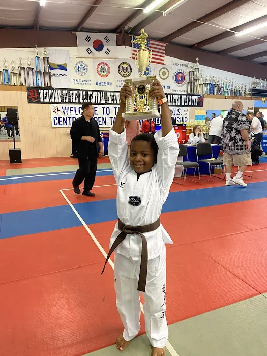 Grand Master Won's Taekwondo Picture 9