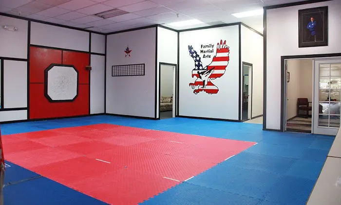 Family Martial Arts Picture 3