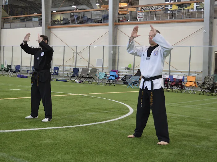 Han Lee's Taekwondo Academy Picture 10