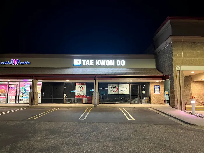 Master Je's World Class Tae Kwon Do Picture 7