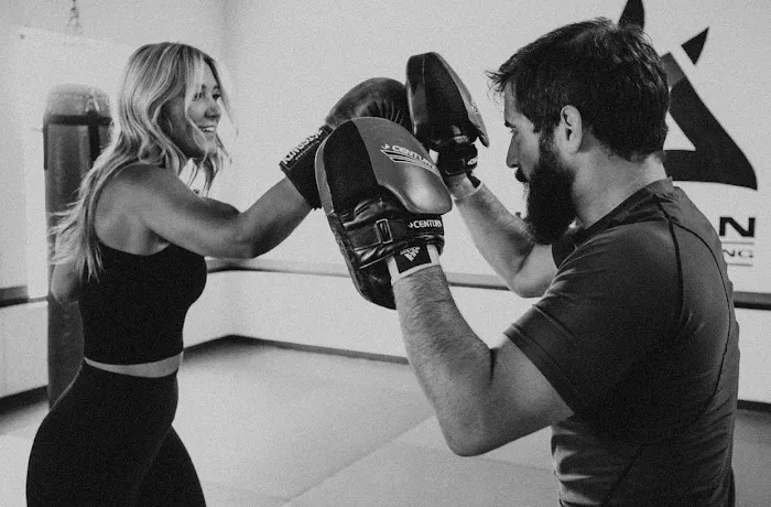 Kurusan Jiu-Jitsu & Kickboxing Picture 5