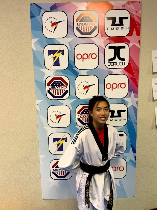 Master Yosvany Taekwondo Academy Picture 3