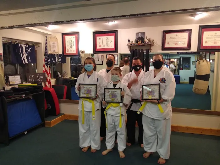 Golden Eagle Shotokan Jiujitsu Picture 10