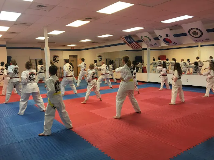 Louisville TaeKwonDo Family Center Picture 9