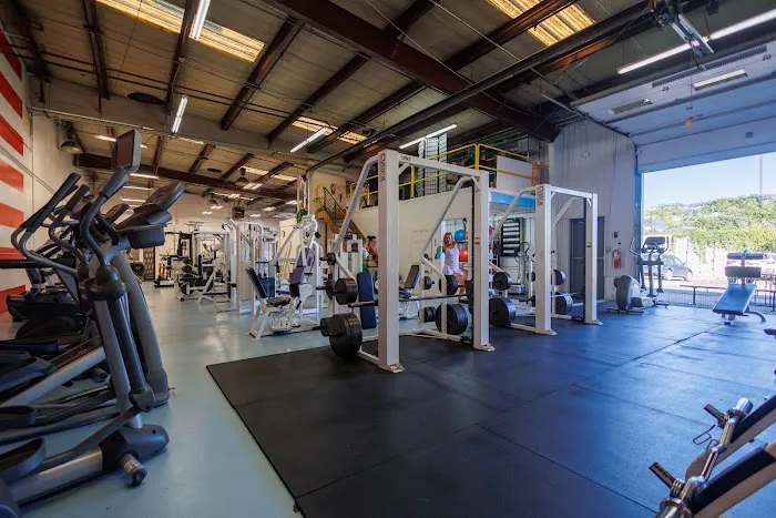 Mountains' Edge Fitness Picture 2