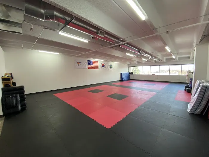 Peak Taekwondo Picture 1