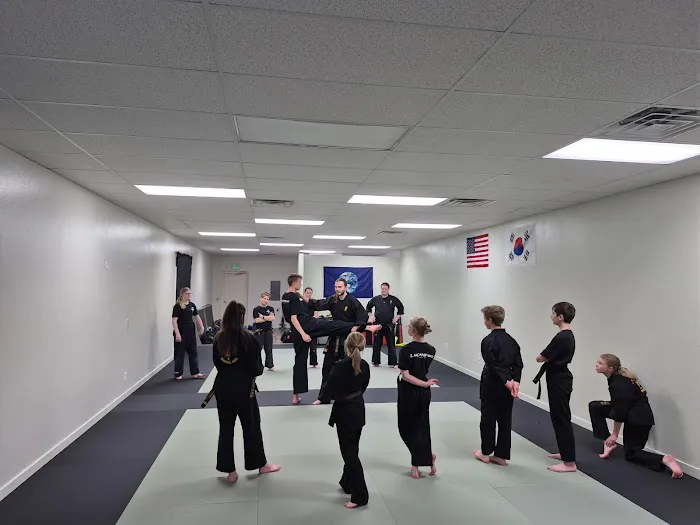 Luckyfoot Martial Arts LLC Picture 1