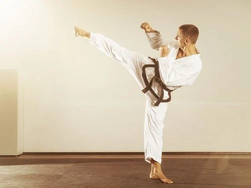 How to Perform a Perfect Tornado Kick in Tae Kwon Do