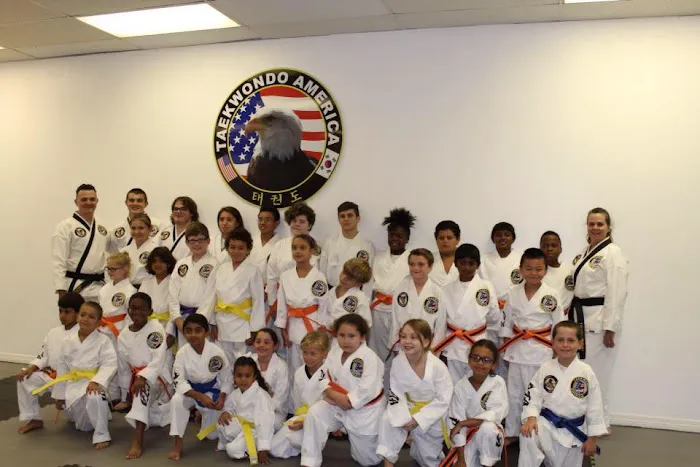 Perry's Taekwondo Academy Picture 4