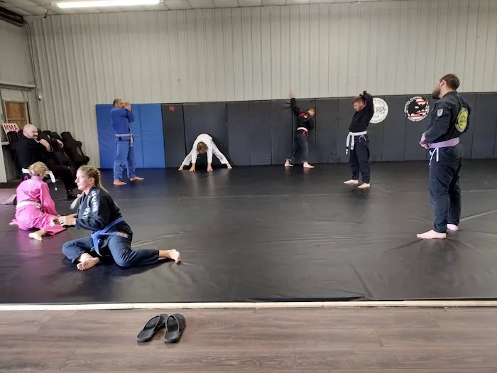 Carlson Gracie Winter Haven | Brazilian Jiu-Jitsu, Martial Arts, Kick boxing, Physical Fitness & Self Defense Training Picture 7