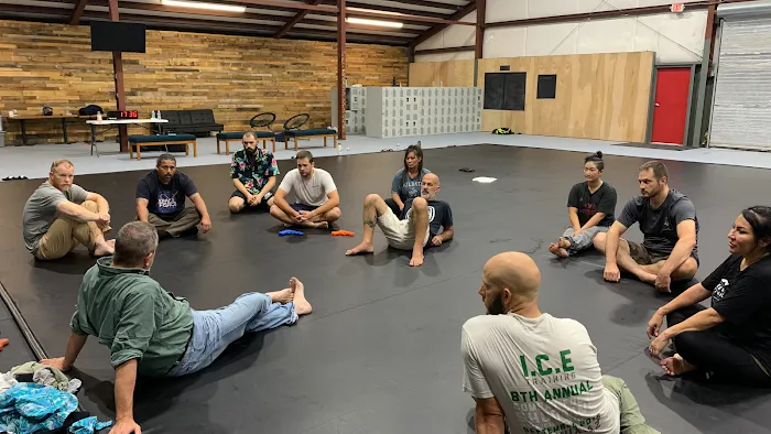 REDBEARD COMBATIVES Picture 10