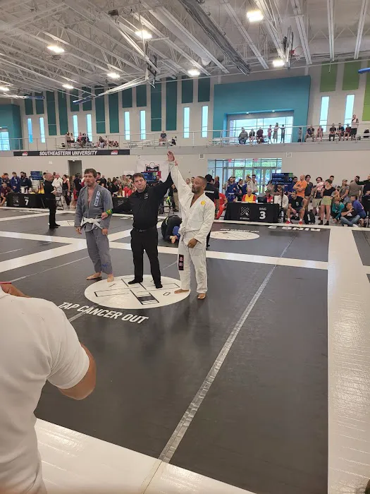 Carlson Gracie North Lakeland - Brazilian Jiu-Jitsu, Martial Arts Training, Gym for Kids, Health & Fitness Program Picture 9