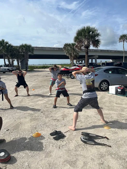 UndergrounD Fitness and Self Defense Picture 2