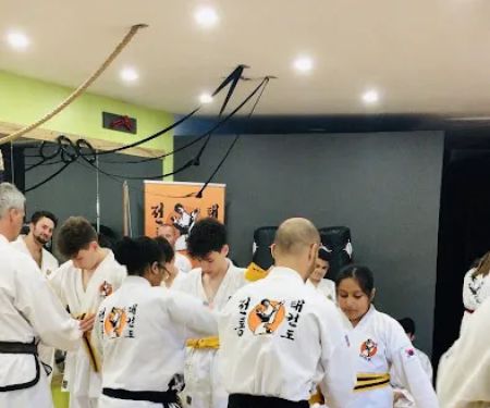 Traditional Taekwon-Do Center of Dunedin !