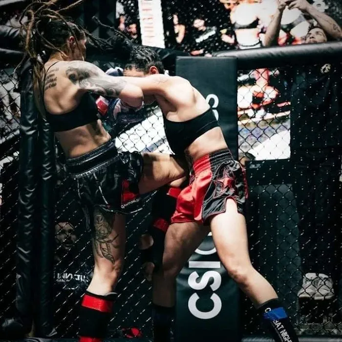 Grappling Mastery: BJJ & Muay Thai Academy Picture 4