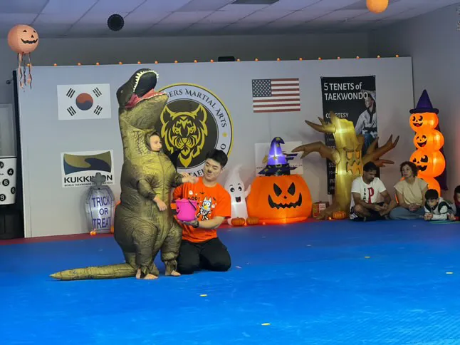 World Tigers Martial Arts TAEKWONDO Picture 8