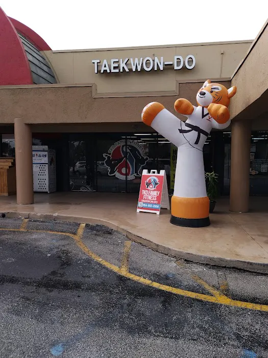 TKD Family Fitness - Taekwon-Do (In Shoppes @Sawgrass) Picture 10