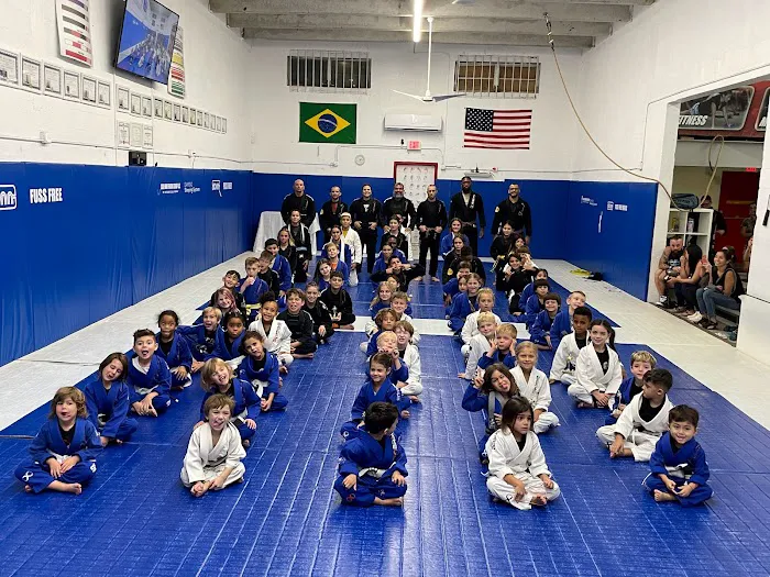 ATHLAS TRAINING TEAM Picture 2