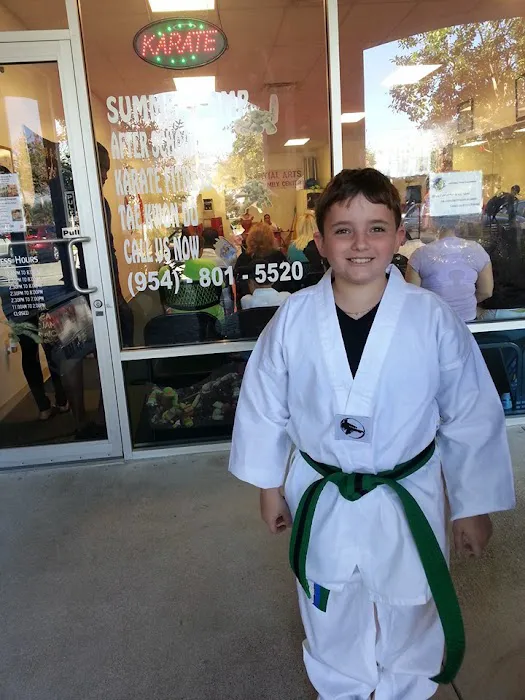 Universal Titan Taekwondo Picture 3