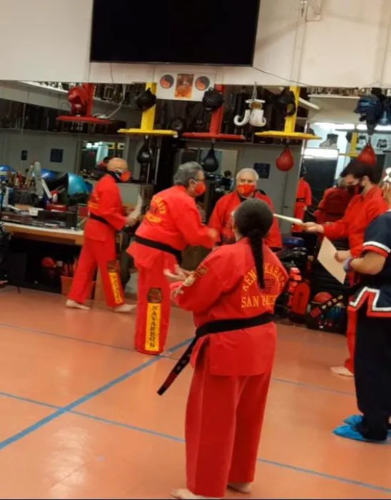 Navarro's Kenpo Karate & Gym. Picture 1