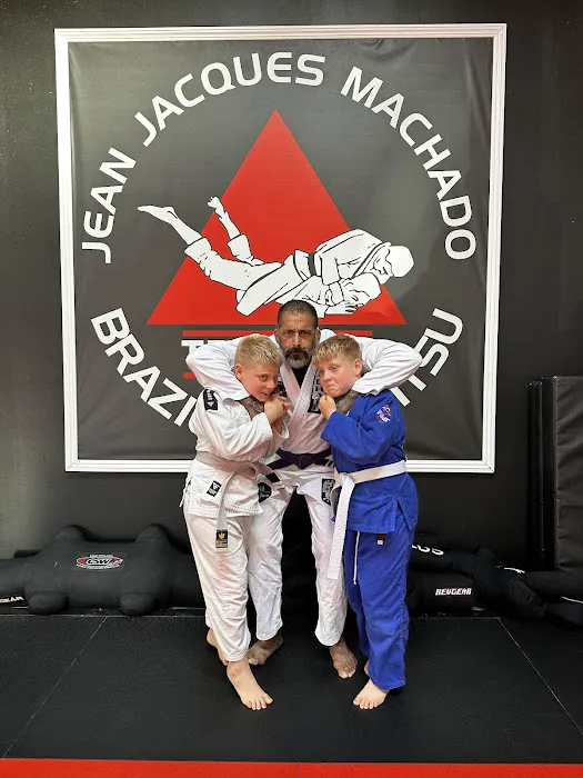 Peninsula Self Defense Picture 5