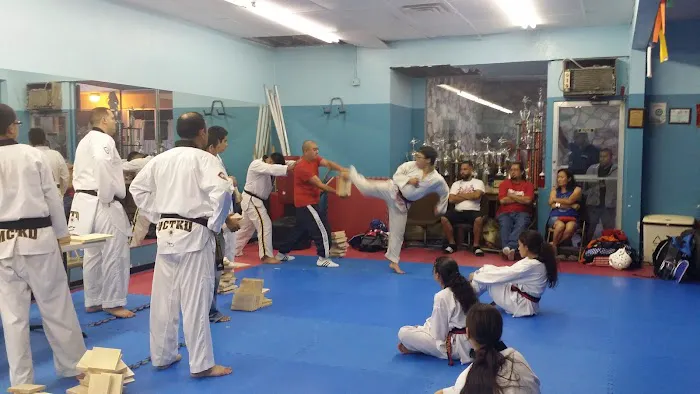 Morning Calm Taekwondo Picture 1