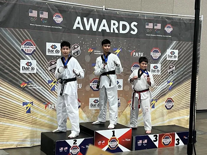Tornado Taekwondo Martial Arts Picture 9
