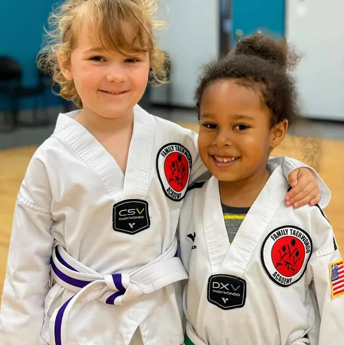 Roseville Academy - Family Taekwondo Picture 9