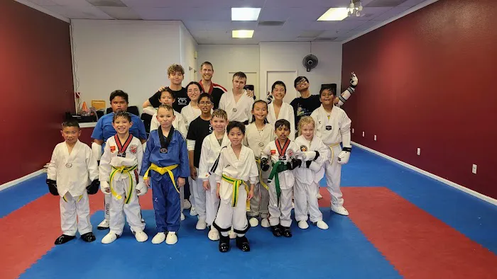 Robinson's Taekwondo Picture 3