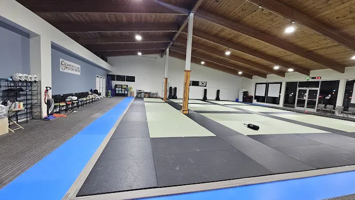 TAM CENTER Picture 3