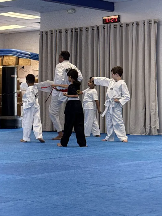 TROY MARTIAL ARTS Picture 1