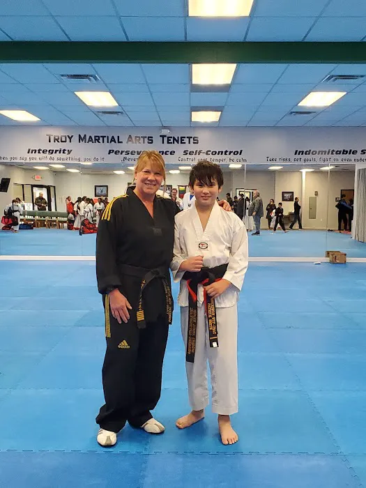 TROY MARTIAL ARTS Picture 9