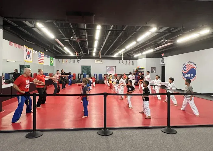 Park's TaeKwonDo, Jiu-jitsu, MMA, WRESTLING, BOXING, KICKBOXING & FITNESS Picture 7