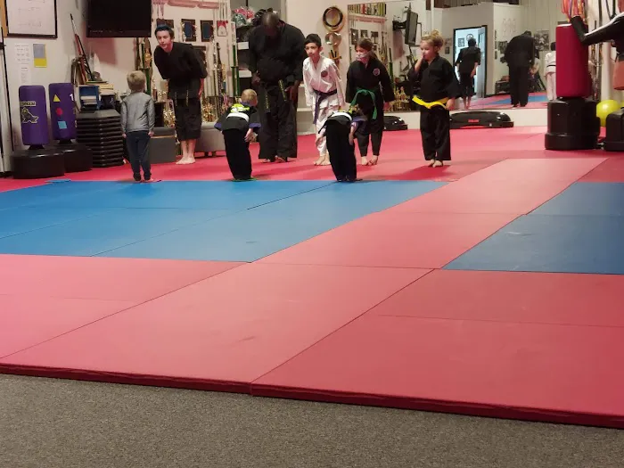 Full Circle Martial Arts Picture 8