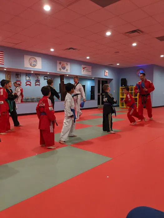 Han's White Tiger Taekwondo Picture 5