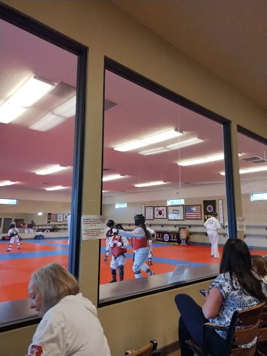 Kim's College of Martial Arts Picture 8