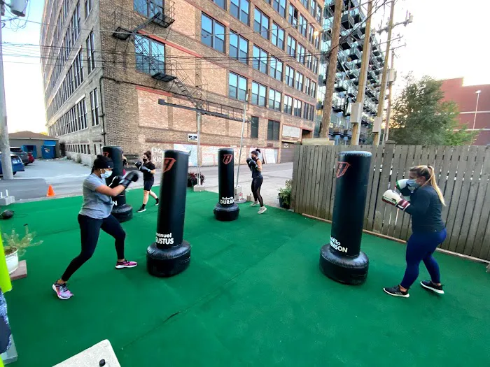 POW! Gym Chicago & Chicago Parisi Speed School Picture 4