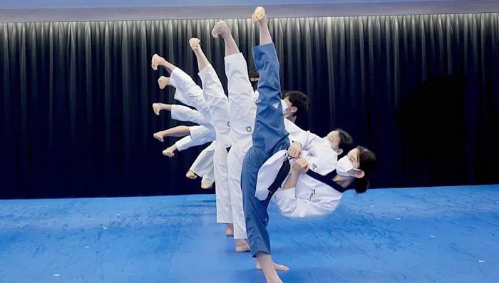 JC-TEAM-Cardenas Taekwondo Academy USA.(Grand Master Jesus Cardenas) Picture 4