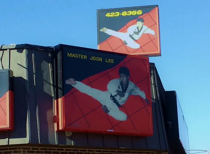 Joon Lee's Taekwondo & Martial Arts School Picture 10