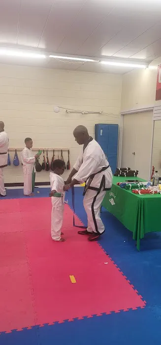 UMAM, Inc Chun Kuhn Taekwondo Picture 6