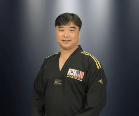 World Champion TaeKwonDO - Naperville (Grand Master Bong Kun Kim)