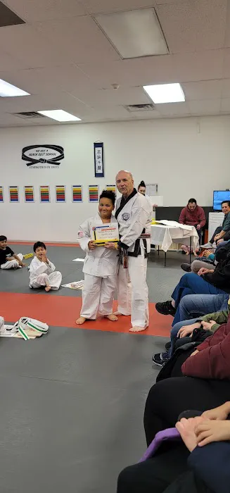 Eagle Academy of Martial Arts Picture 3