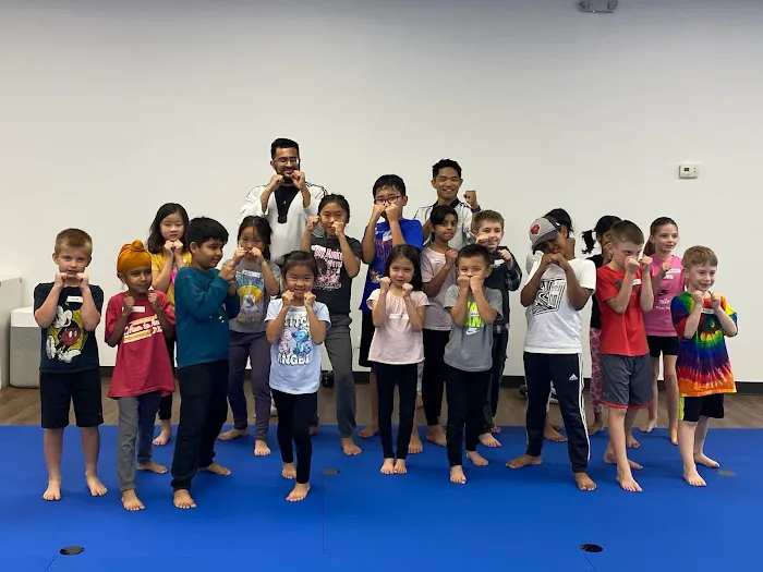 W. Kim Taekwondo Schaumburg - Martial Arts Picture 9